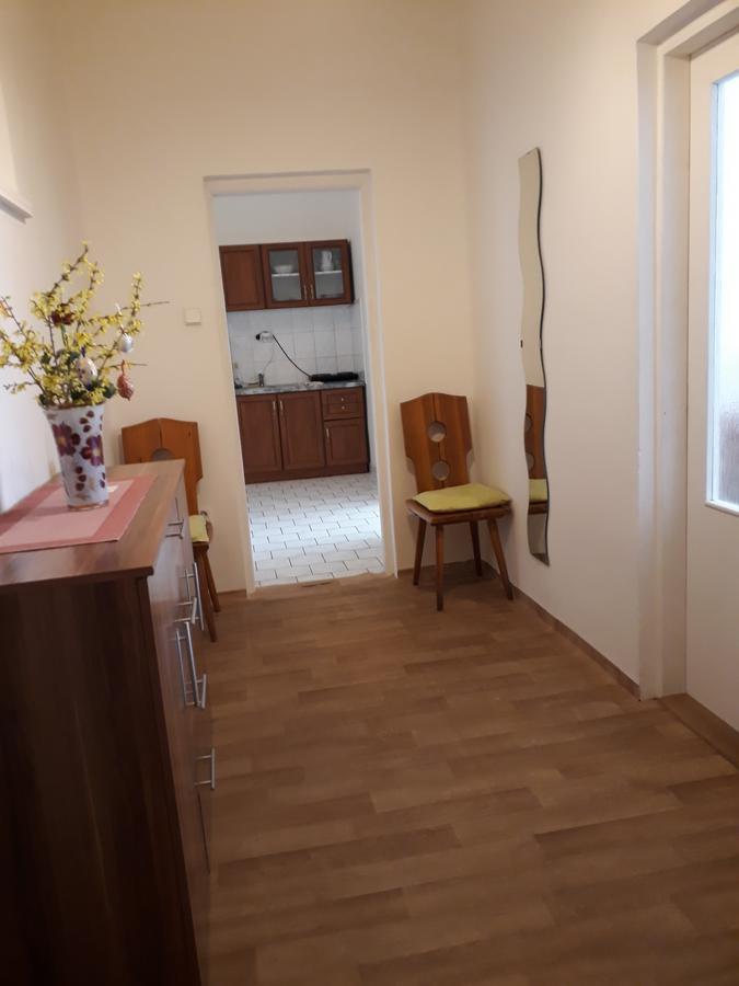 Apartmány Karlštejn Esterno foto